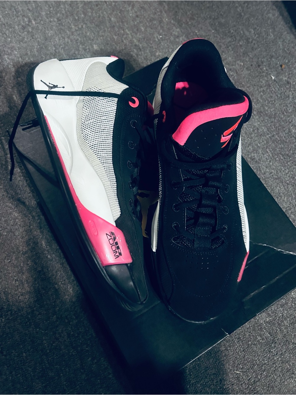 Jordan Luka 77 Basketball Shoes. Size 11.5 - Picture 4 of 8